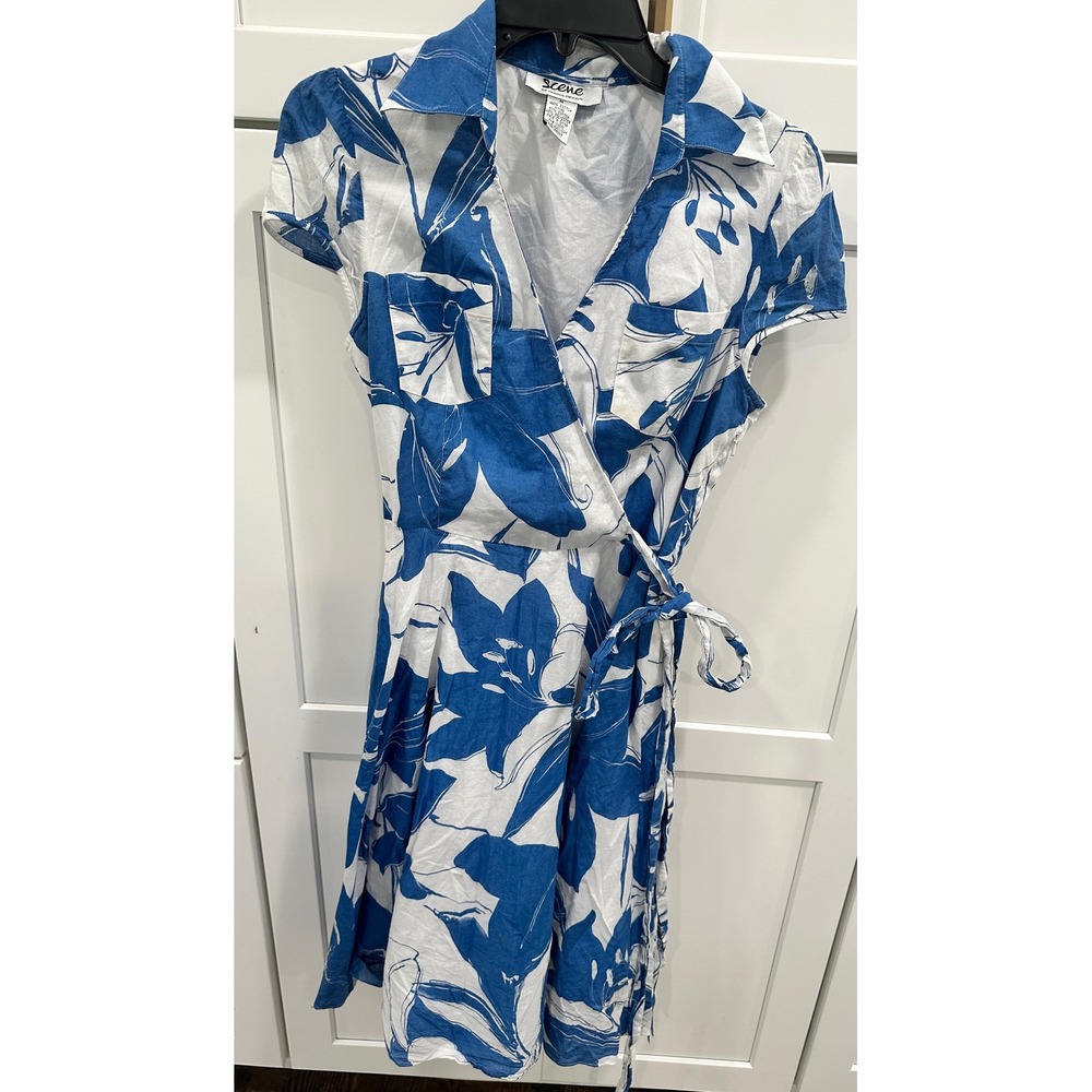 Scene by Donna Ricco Blue White Floral Cotton‎ Wrap Dress Short Sleeve Womens M
